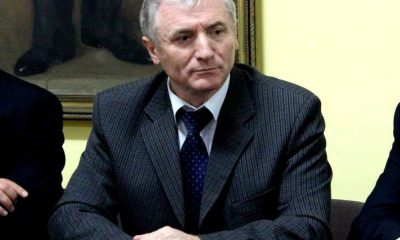 Ciutacu da in judecata Parchetul General si pe Augustin Lazar – Comisarul de Prahova