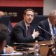 Mark Zuckerberg își asumă responsabilitatea pentru exploatarea datelor personale ale utilizatorilor Facebook