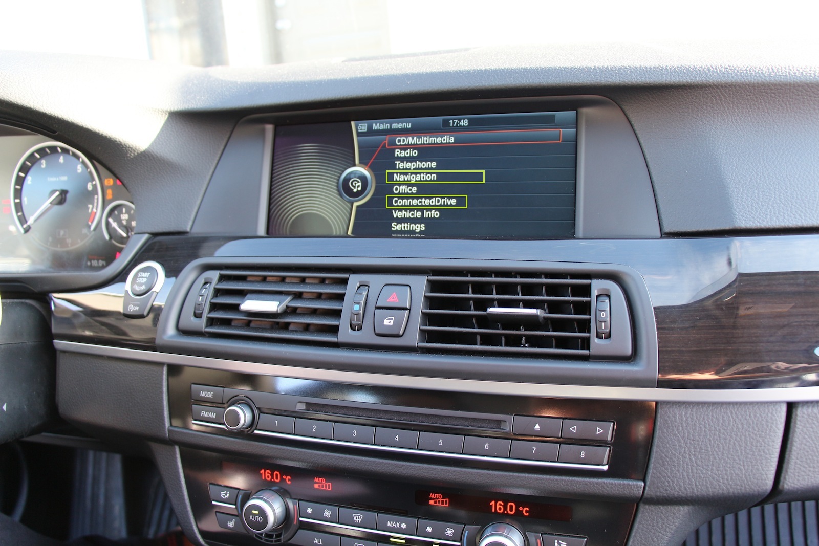Tehnicieni reparatii navigatii auto. Cele mai bune servicii. Tehnicieni reparatii navigatii auto. Cele mai bune servicii.