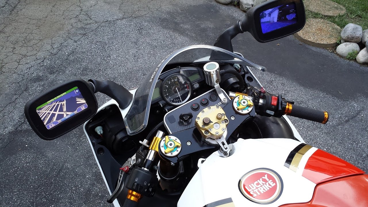 Reglarea perechii de oglinzi: un pas major pentru evitarea accidentelor pe motocicleta Reglarea perechii de oglinzi: un pas major pentru evitarea accidentelor pe motocicleta