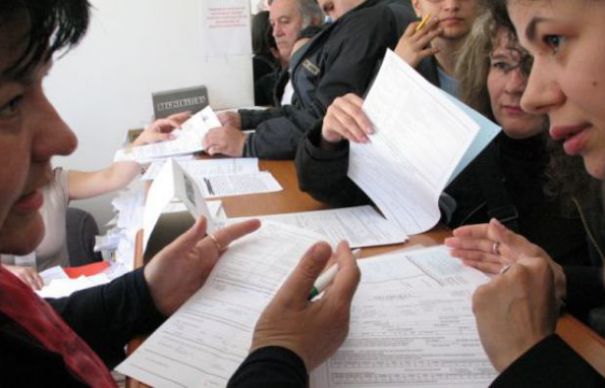 Sute de mii de români vor fi verificaţi de Fisc. Vezi dacă te numeri printre ei | Nationalul.ro