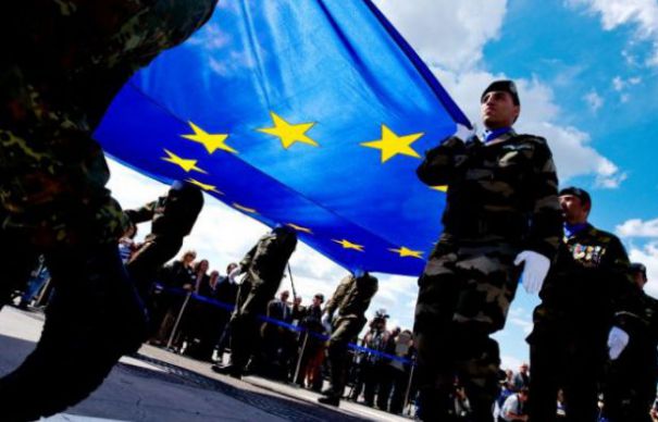 Existența Uniunii Europene, amenințată de criza refugiaților. Un MEGA-SCANDAL tocmai a început! | Nationalul.ro