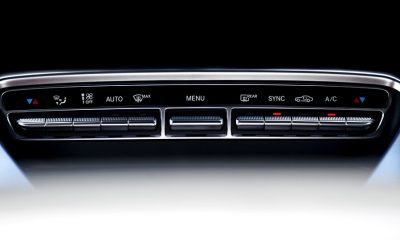 Pentru o bună climatizare vara a interiorului mașinii nu uita de freon!