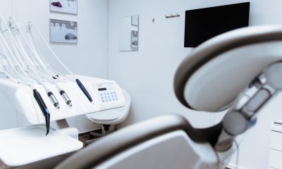 Afla cand este NECESARA vizita la medicul STOMATOLOG Afla cand este NECESARA vizita la medicul STOMATOLOG