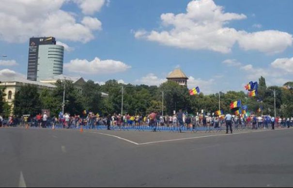”Acţiunile Jandarmeriei au fost justificate. Protestatarii au încercat să pătrundă în sediul Guvernului” | Nationalul.ro