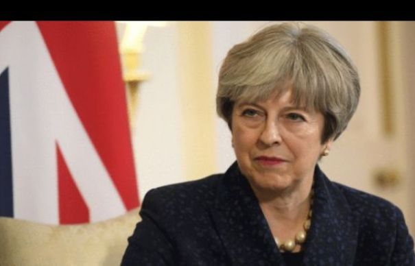 Theresa May, ameninţată cu demisii de miniştri nemulţumiţi | Nationalul.ro
