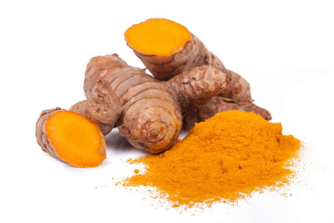 Cura de turmeric cu miere: de ce e buna pentru sanatatea ta?