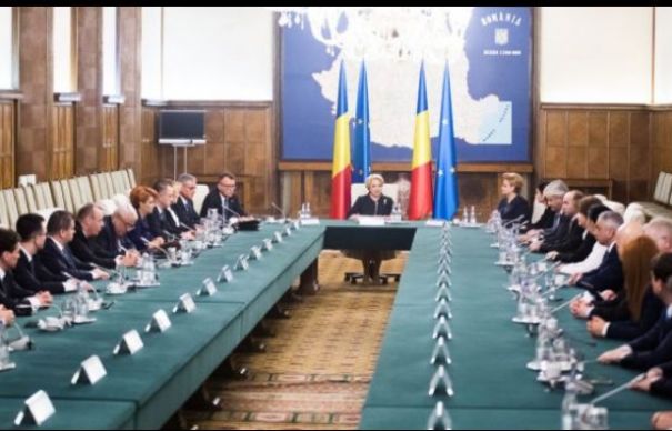 Majorare de tot râsul! Cu cât a crescut Guvernul Dăncilă valoarea pachetului alimentar zilnic al elevilor | Nationalul.ro