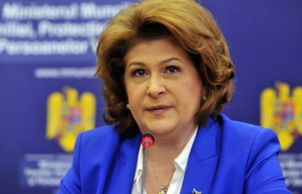 Ce li se pregăteşte celor 11.000 de asistenţi maternali | Nationalul.ro