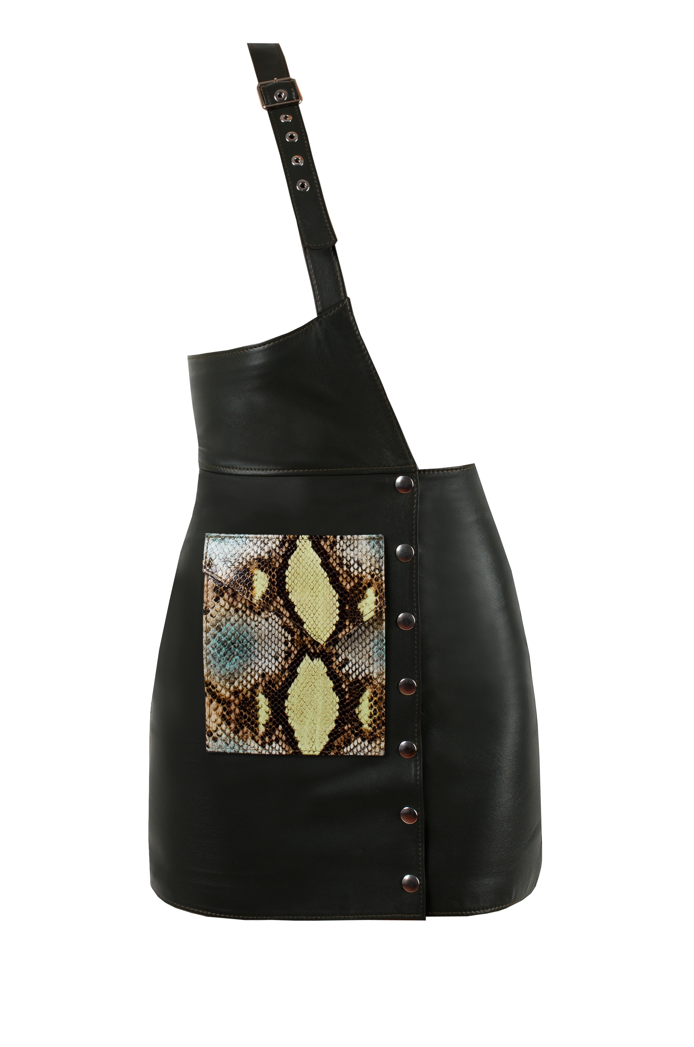 Salopete Concepto care merg purtate la petrecerea de Revelion