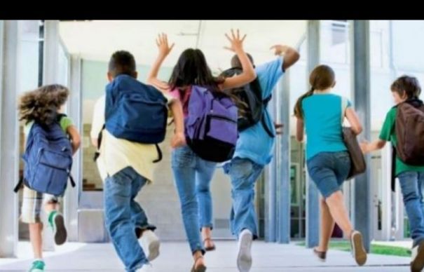 Vești bune pentru mii de elevi. Va fi gratuit! De ce vor beneficia | Nationalul.ro