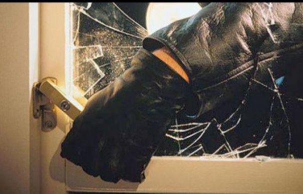 Dezastru total pentru un cunoscut om de afaceri! Hoții i-au spart casa | Nationalul.ro