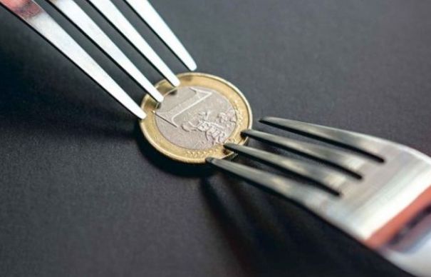 România începe să arate ca înainte de criză. Importăm tot și facem datorii pe bandă rulantă | Nationalul.ro