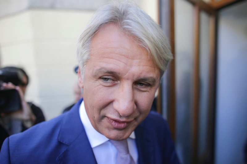 Eugen Teodorovici a plecat făcând show, de la un minister la …altul