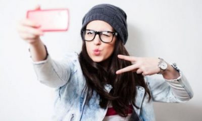 Toți facem acest gest, fără să înțelegem. Cum îți dai seama dacă ai ajuns dependent | Nationalul.ro