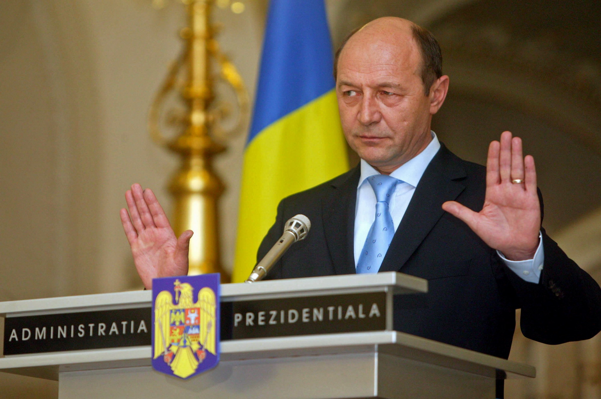 Detalii surprinzătoare despre Iliescu și Băsescu. Câți bani primesc foștii președinți | Nationalul.ro