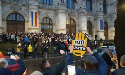 Magistrații continuă protestele în Capitală cât și în principalele orașe ale țării
