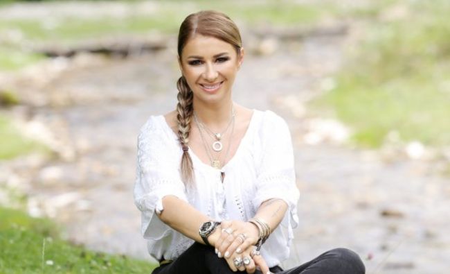 Sume fabuloase! Câți bani a cheltuit Ana Maria Prodan pe parastasul mamei sale – capital.ro | Nationalul.ro