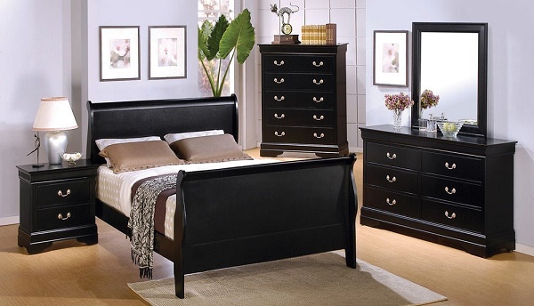 Comode moderne cu oglinda: o alegere inspirata pentru doamne si domnisoare