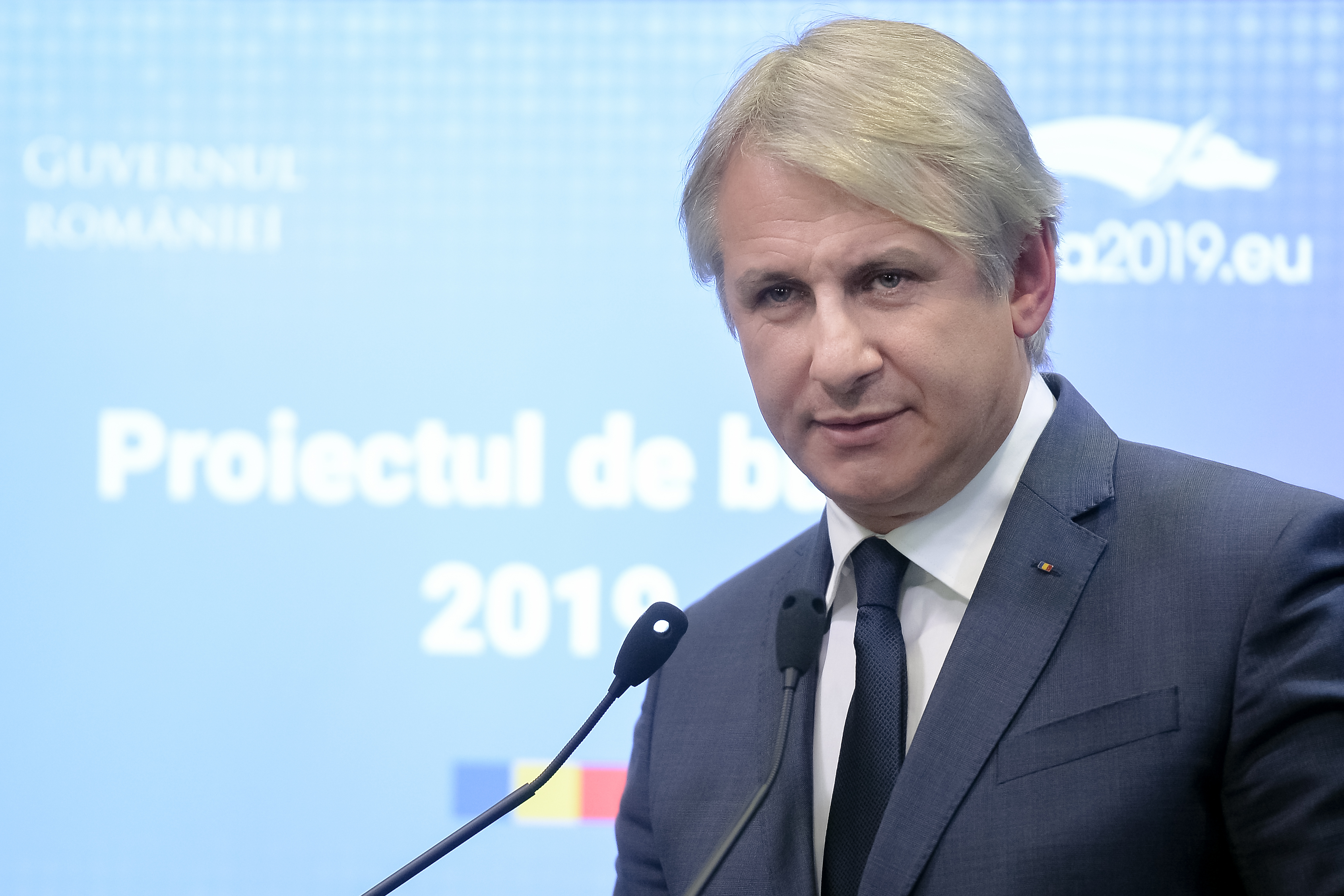 Poţi face şi remaniere şi restructurare. Parlamentul poate fi convocat la final de august / Poate unele ministere au o structură supradimensionată