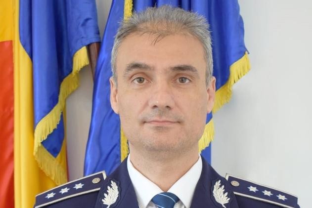 Inspectoratul de Poliţie Olt, condus de un ofiţer care a fost retrogradat în 2013 şi a picat concursul pentru funcţie în 2018, deşi era singurul candidat / Şefii Poliţiei Olt, anchetaţi în cazul Alexandrei
