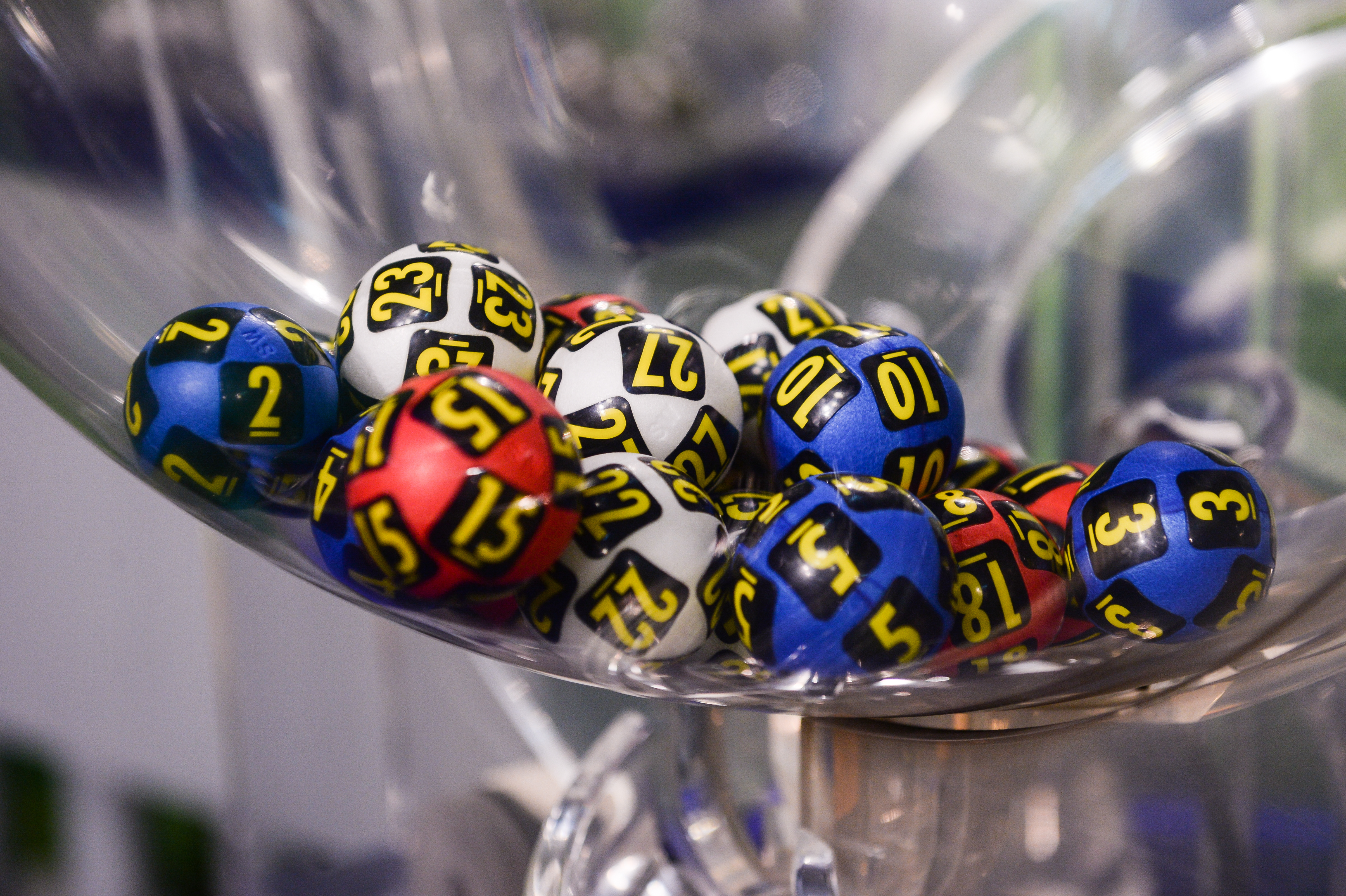Loto, Loto 6/49, duminică 7 iulie. Report uriaş la Joker