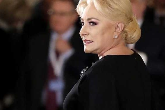 Hai, că n-avem multă minte: Vasilica – preşedinte!