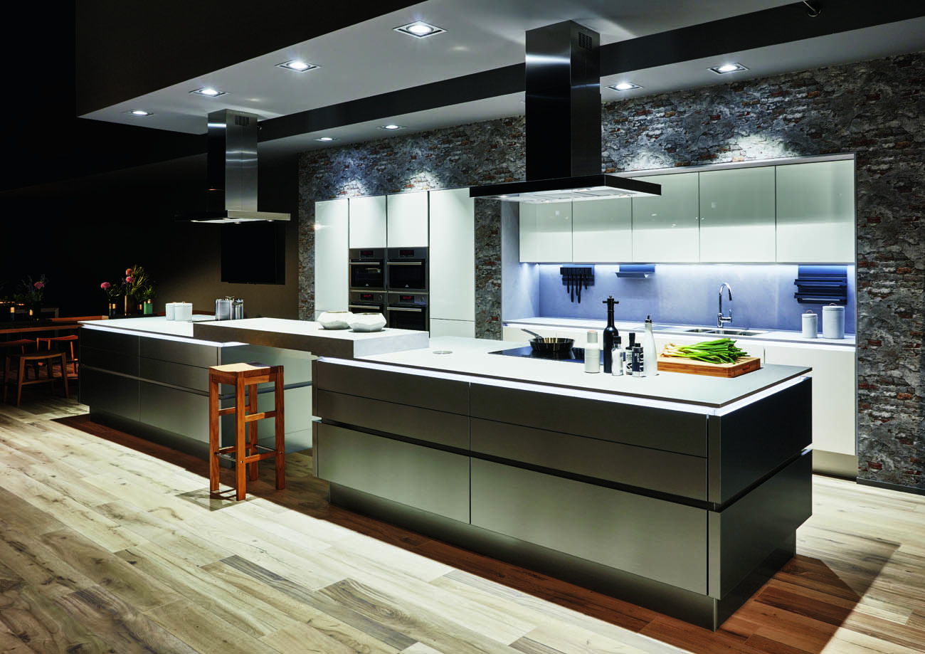 Frumoase si functionale: bucatariile cu insula