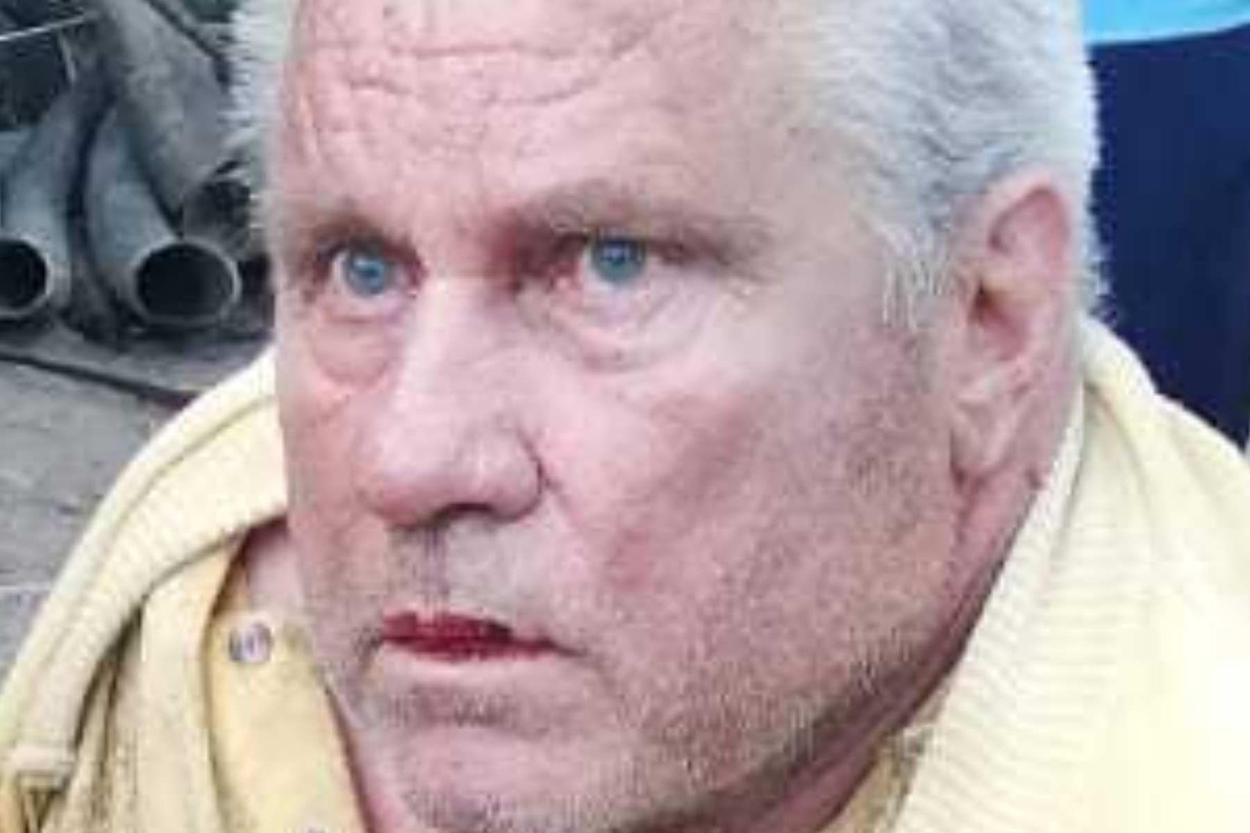 Le-a propus unor italieni să le aducă fete. Se ocupa de distracţia investitorilor