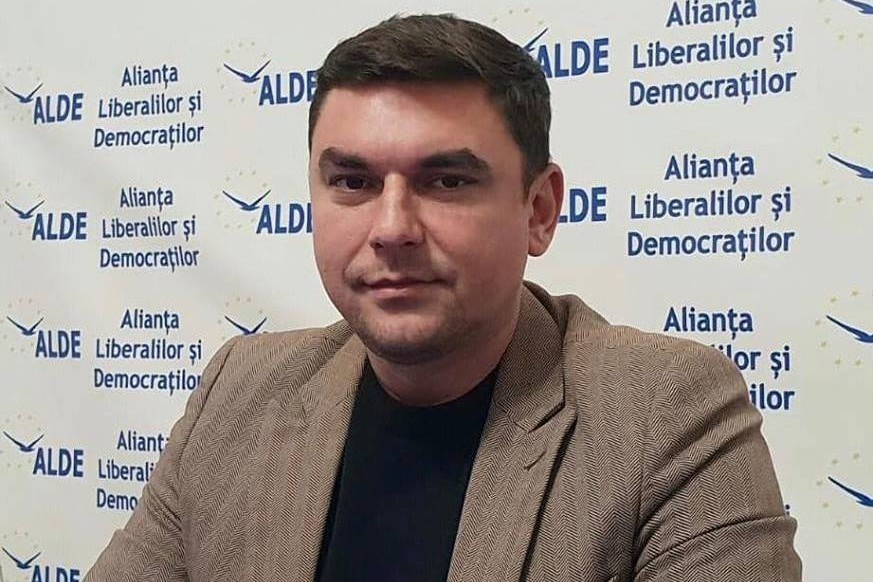 Vor fi aruncaţi în gura lui Iohannis şi sfâşiaţi