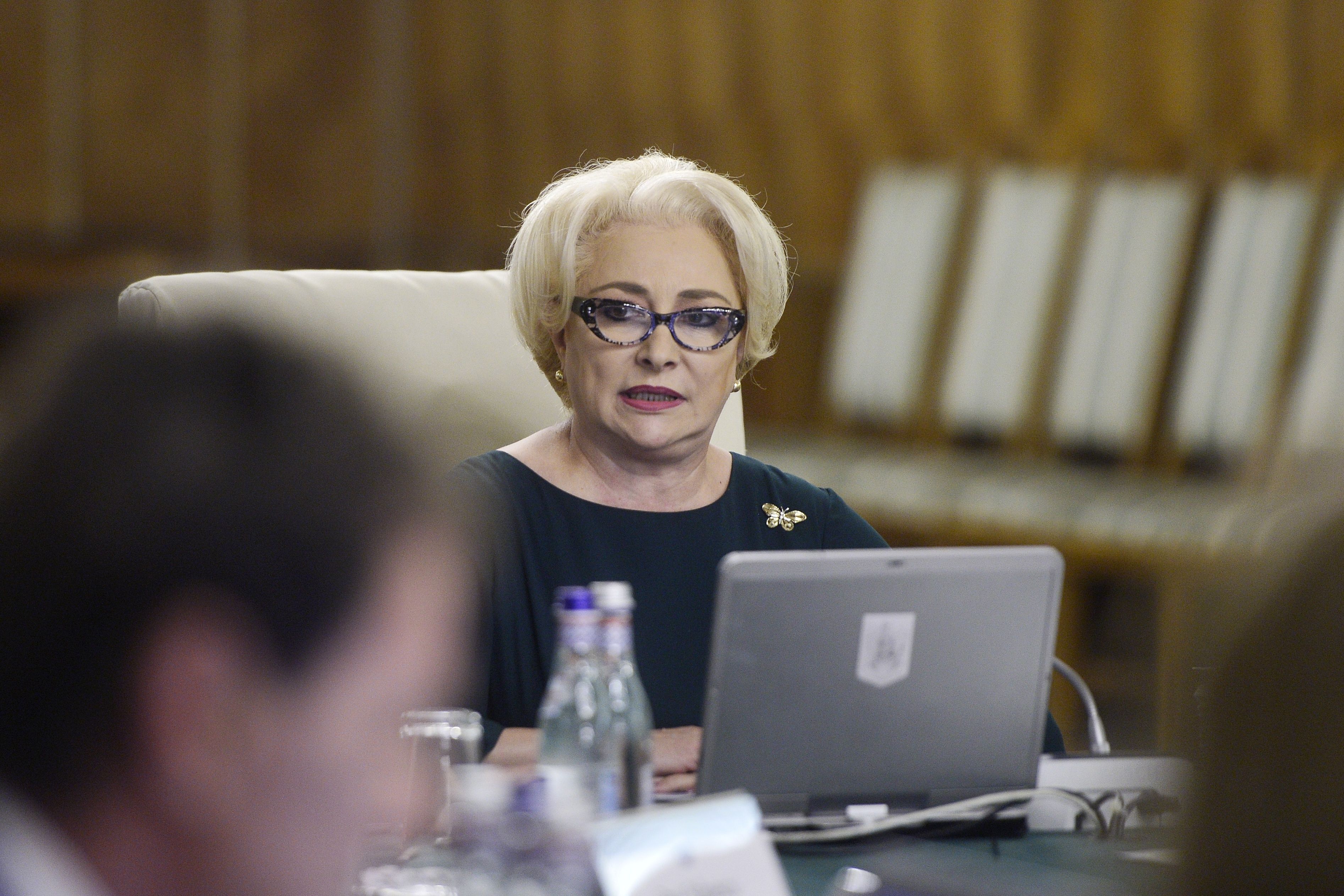 Un membru ALDE a acceptat propunerea de a prelua un minister: Este o obligaţie