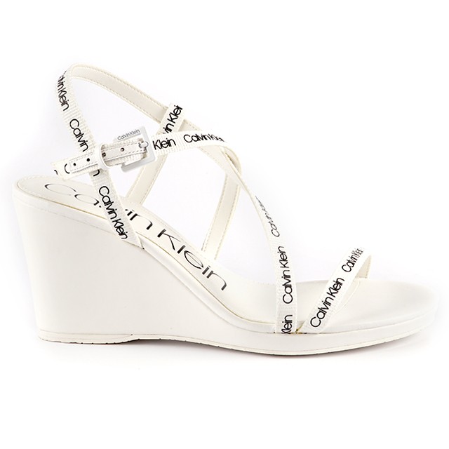 Istoria pantofilor cu platforma