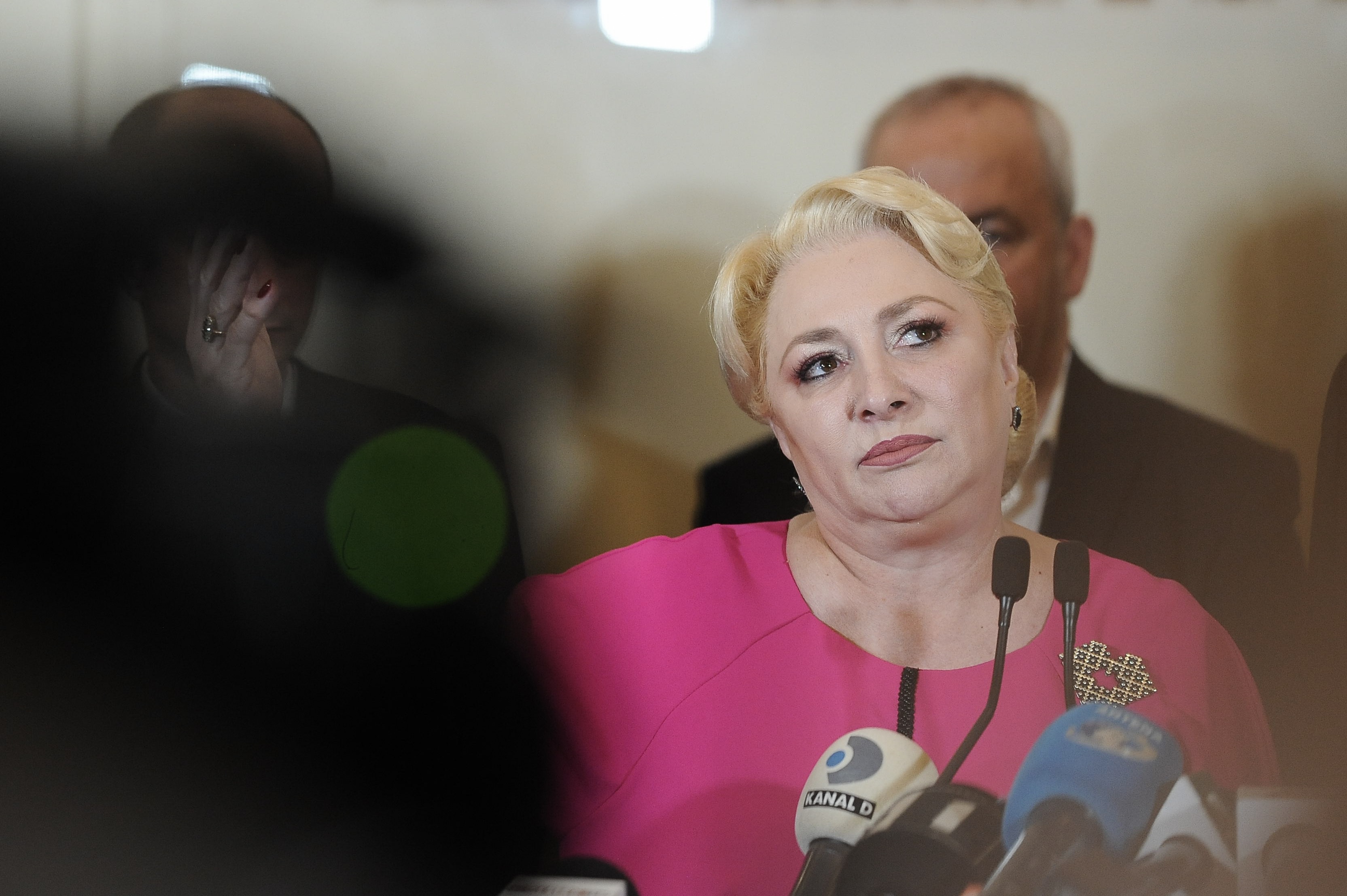 Probleme în PSD pentru fostul premier. Ce i-au făcut colegii de partid Vioricăi Dăncilă