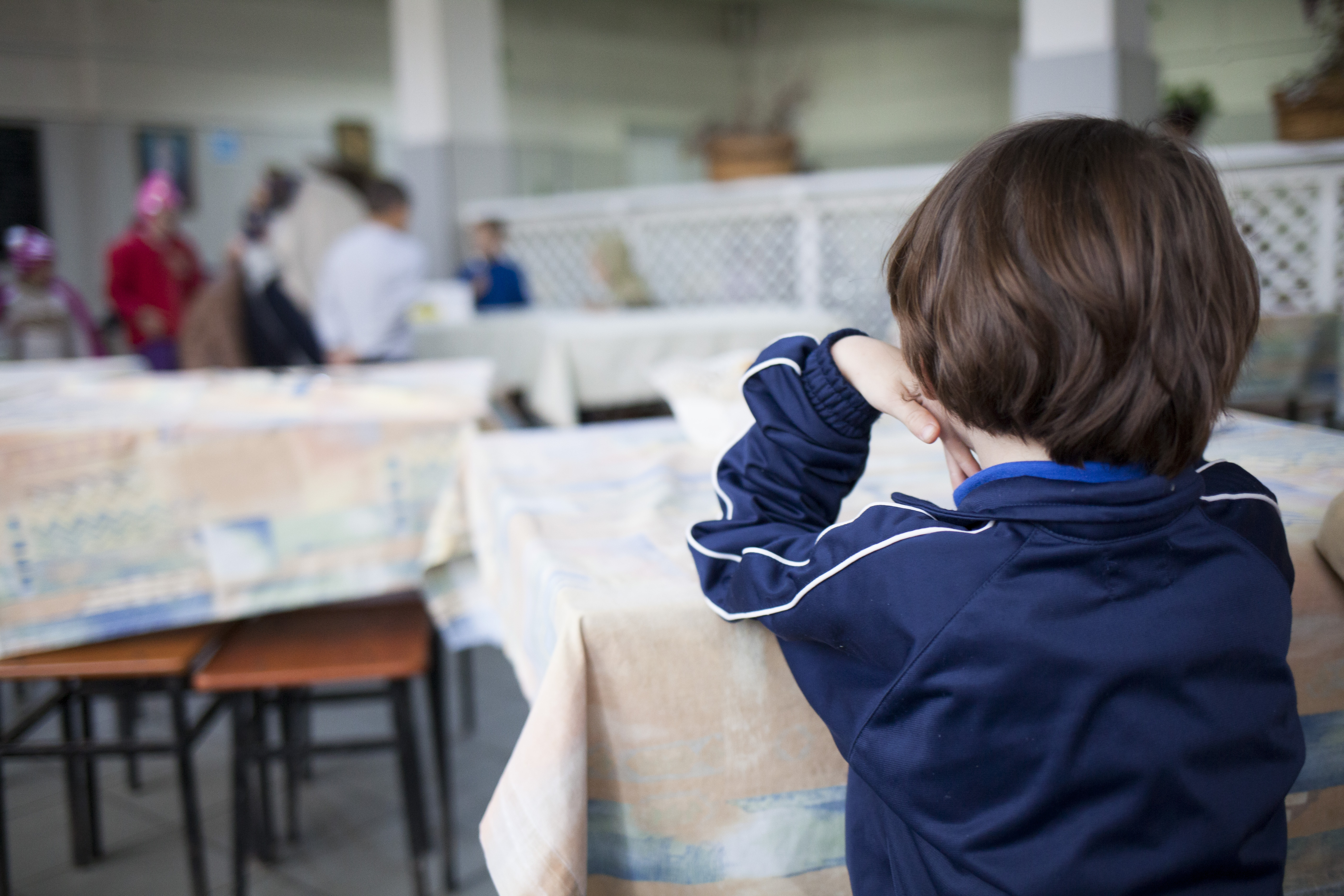 Campanie pentru susţinerea copiilor cu dizabilităţi. „Creştem mai puternici când creştem împreună”
