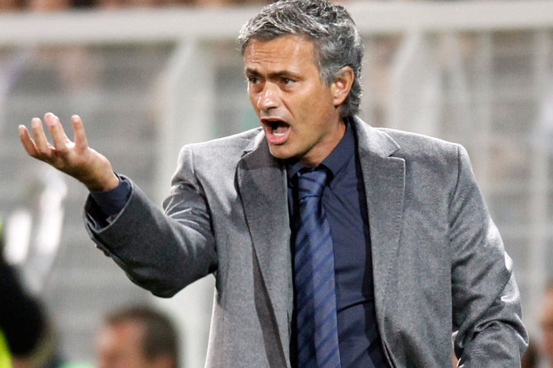 Am fost nepoliticos cu un idiot