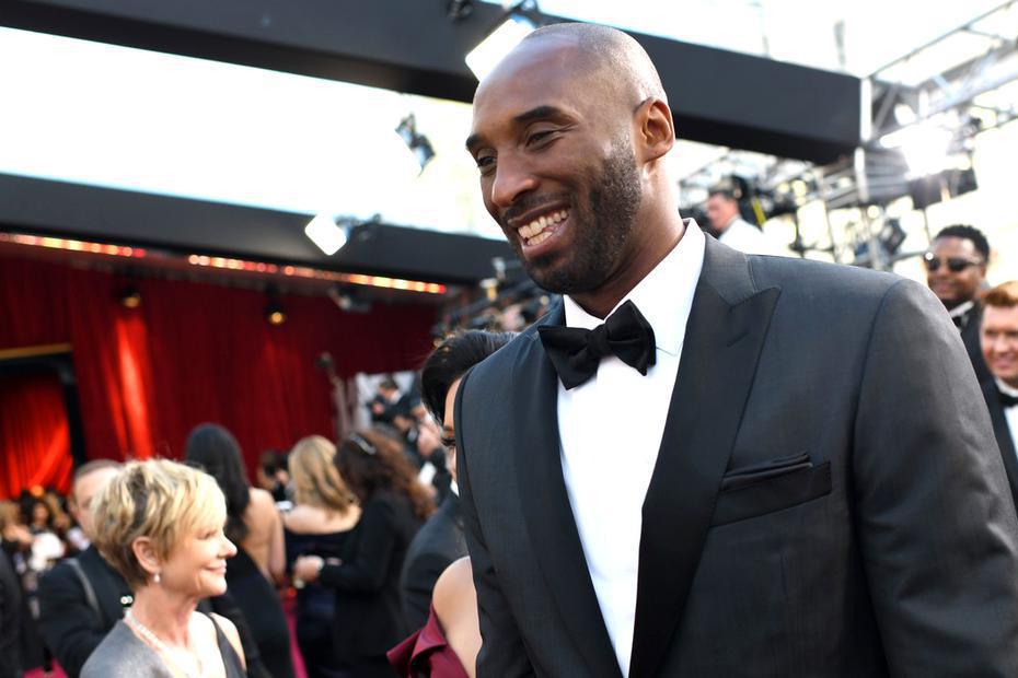 Legenda NBA Kobe Bryant a murit într-un accident de elicopter/ Primele imagini de la locul accidentului/ Cel puţin una dintre fiicele sale era în elicopter/ VIDEO