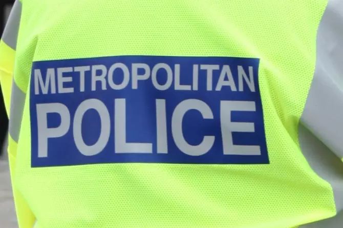 Incident terorist la Londra. Mai multe persoane au fost înjunghiate