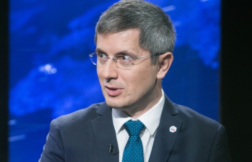 DAN BARNA vrea URGENT un Guvern cu puteri depline pentru a face faţă răspândirii coronavirusului