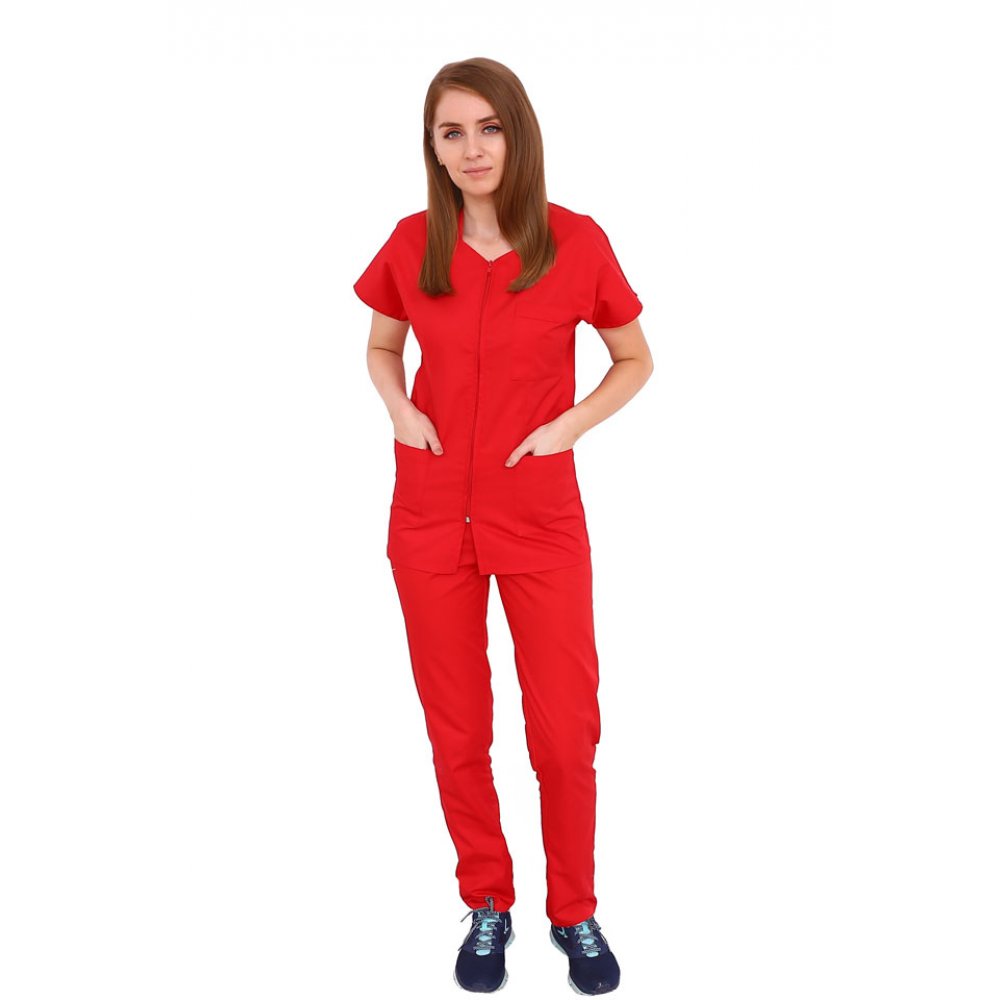 Echipament medical dama in tendinta modei