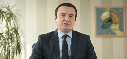 PREMIERUL KOSOVAR a acuzat luni un diplomat american că a instigat la actuala criză politică