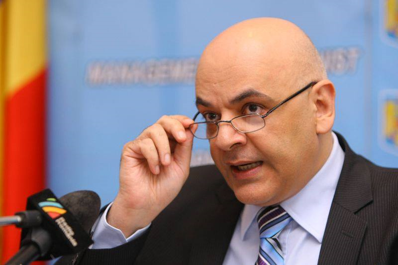 PRECAUȚII. Arafat despre reluarea muncii la birou: „Dacă am o firmă și nu vreau să am probleme, pun pe cineva să ia temperatura. De la 37 în sus nu mai intră”