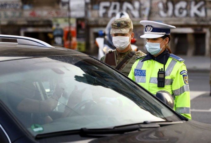 INTERDICȚII. Ce pățesc românii care vor merge cu mașina la părinți, în alt județ, de Paște? Poliția dă răspunsul