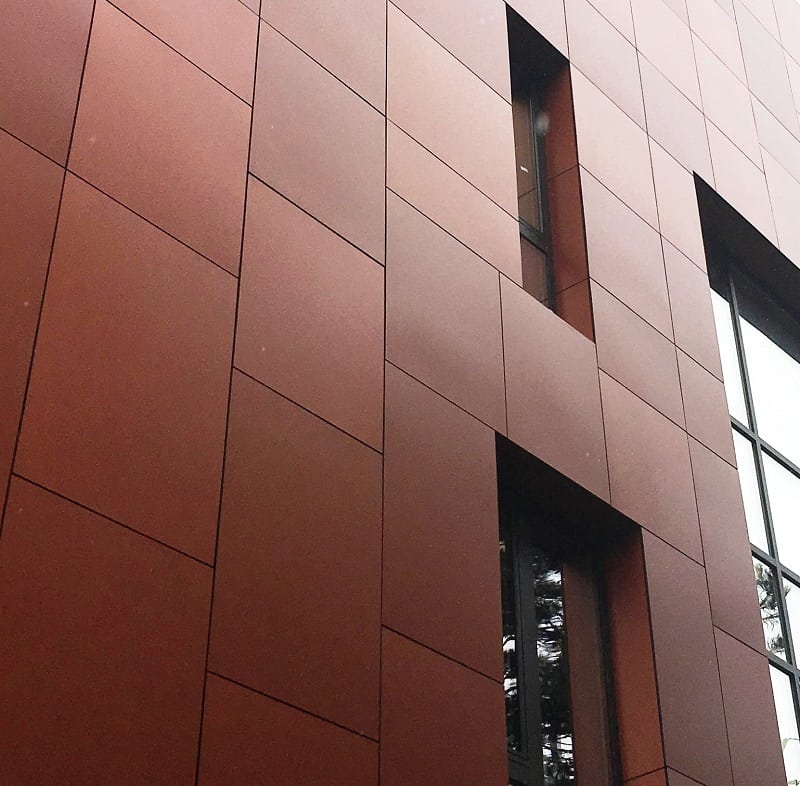 Fațade ventilate din plăci de fibrociment