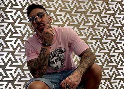 Ce inaltime are Alex Velea