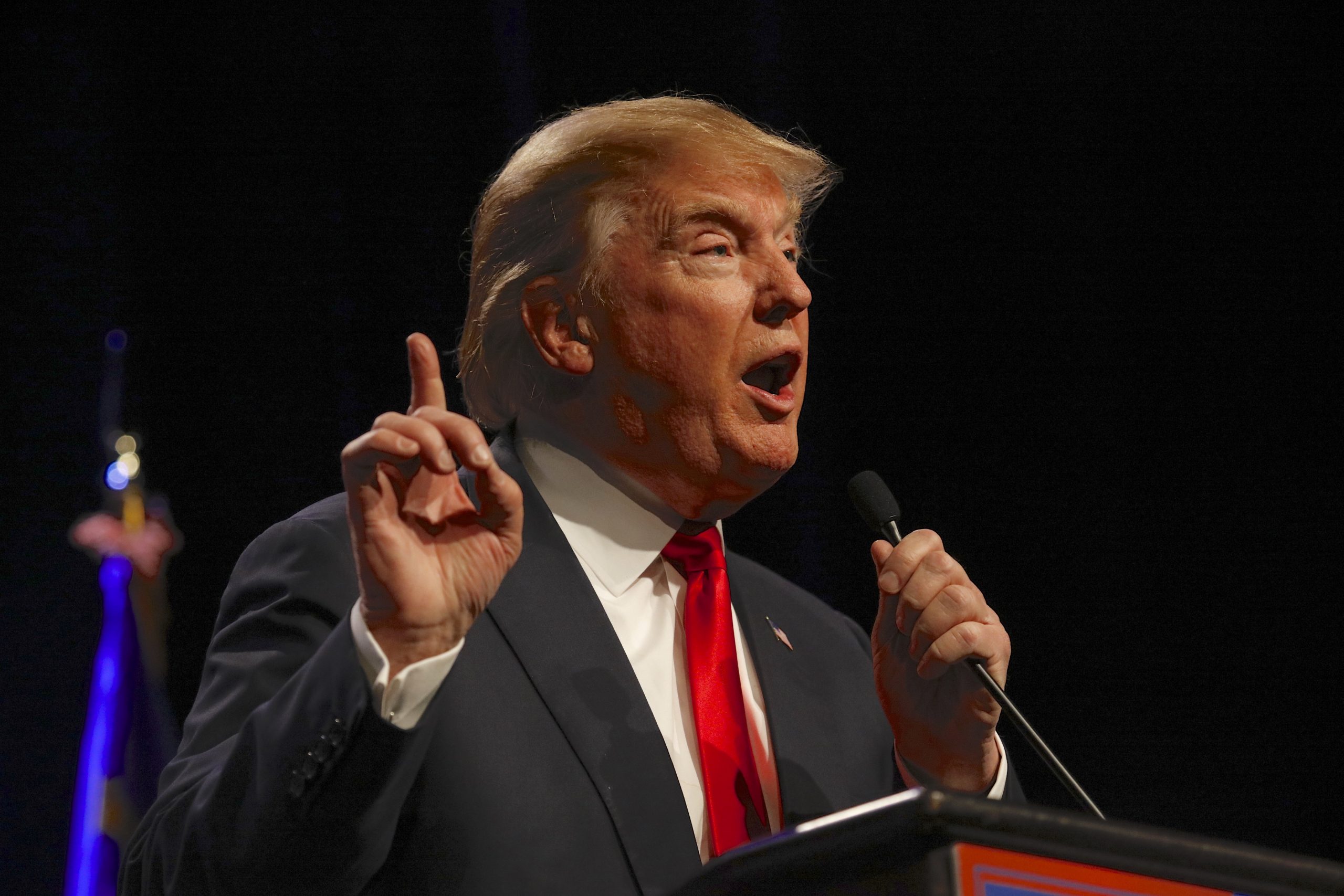 DECLARAȚII. Donald Trump: Americanii infectați cu coronavirus nu au murit în zadar. Economia își revine | VIDEO