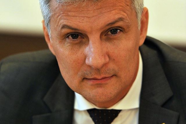 ACUZAȚII. Daniel Zamfir, mesaj pentru Florin Cîțu: „Că ești mincinos și hoț, nu mai este un secret pentru nimeni! Cel mai grav este că ești pus pe prăduit România!”