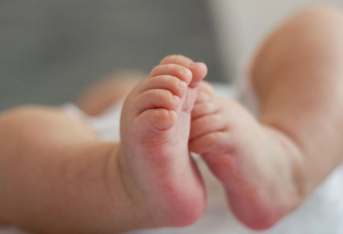Un bebeluş de 4 luni, din Portugalia, a murit din cauza Covid-19. Precizările medicilor, despre acest caz