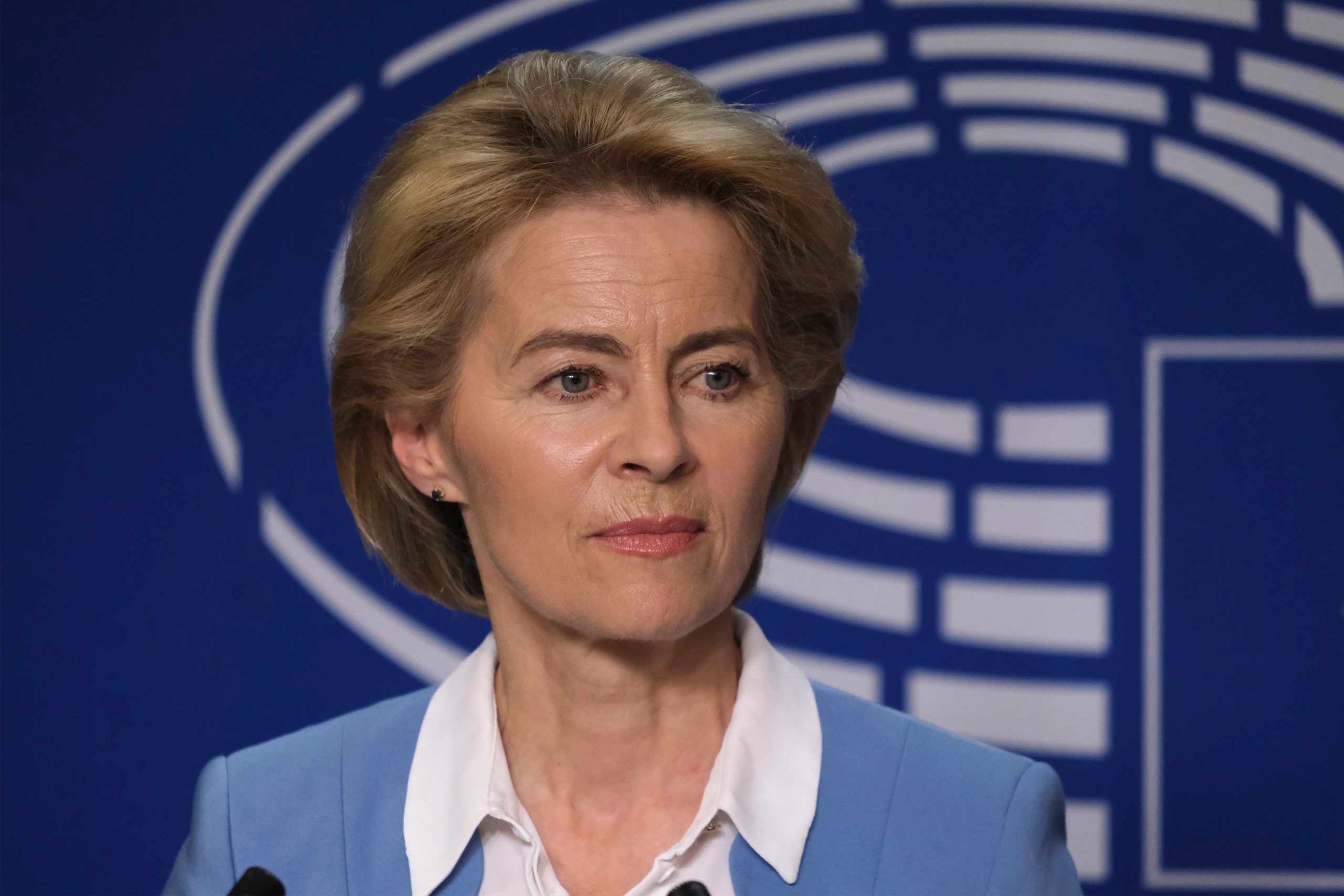 Comisia Europeană promite să ofere ajutor Libanului în urma exploziei de marți