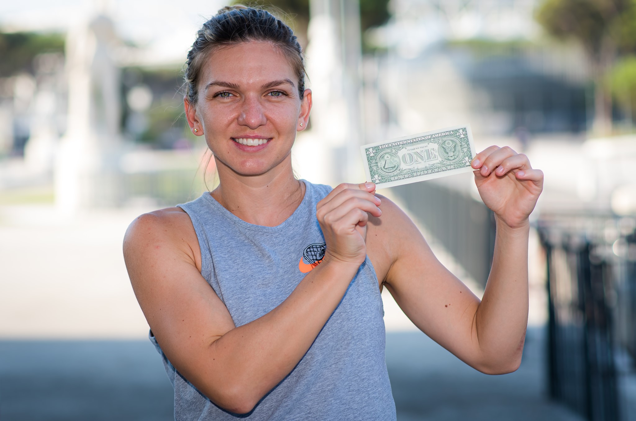 Simona Halep, gest inedit cu ocazia zilei de naștere: „Le-ar da curaj celor doi tineri şi ar face din aniversarea mea o sărbătoare cu adevărat reuşită”