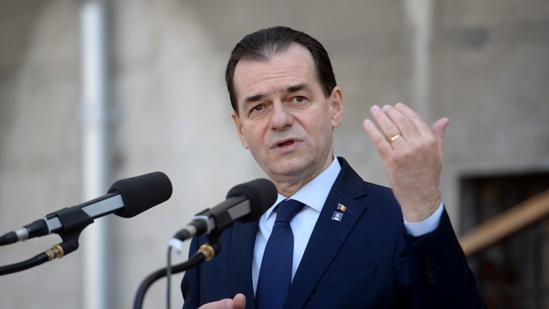 Ludovic Orban, mesaj către elevi: ”Va fi un efort comun pentru ca școlile să nu devină vectori de transmitere a noului coronavirus”